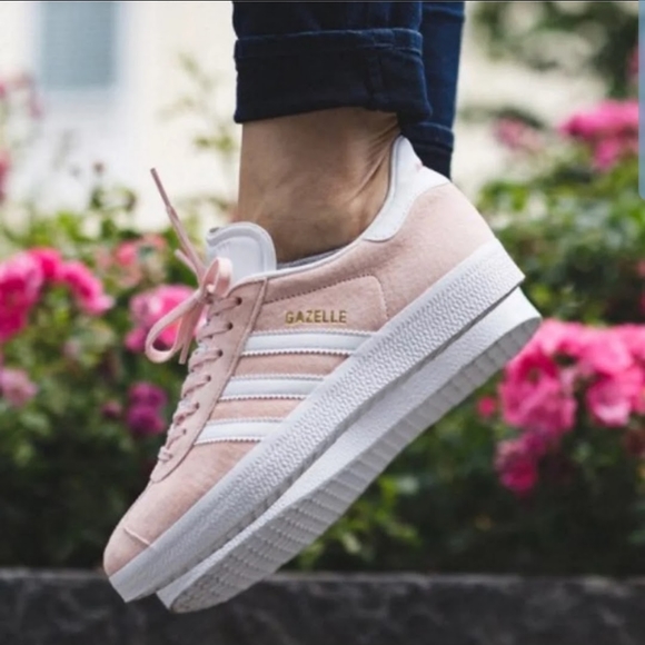 adidas gazelles womens size 6